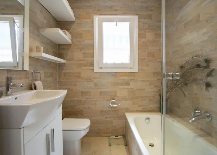 Private For 6 With Seaview, Pool & Big Sun Terrace