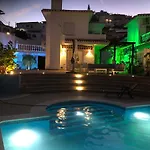 Private For 6 With Seaview, Pool & Big Sun Terrace