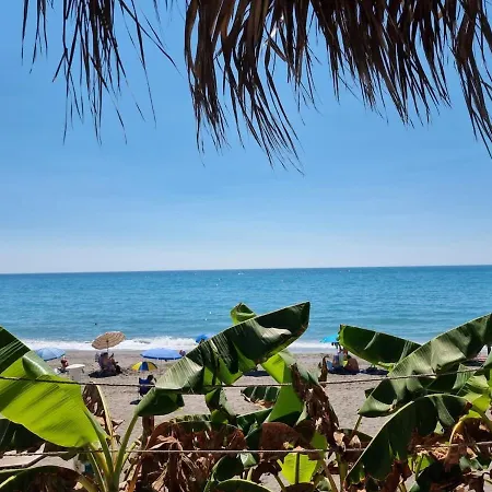 Private Beach Villa For 6 With Seaview, Pool & Big Sun Terrace *