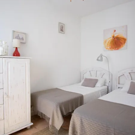 Private Beach Villa For 6 With Seaview, Pool & Big Sun Terrace *