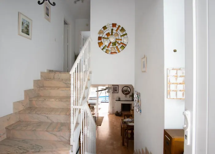 Private For 6 With Seaview, Pool & Big Sun Terrace *