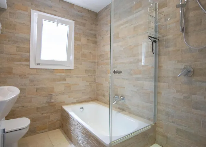 Private For 6 With Seaview, Pool & Big Sun Terrace Villa