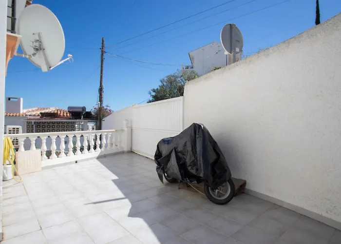 Private For 6 With Seaview, Pool & Big Sun Terrace Villa