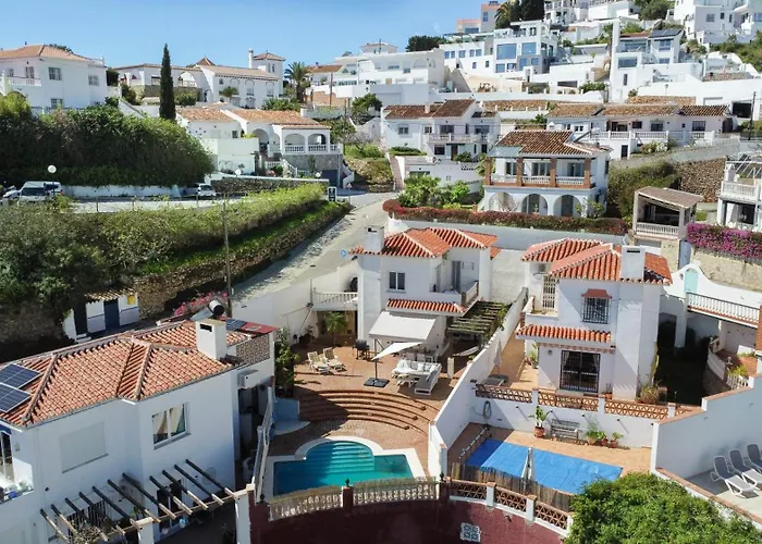 Private For 6 With Seaview, Pool & Big Sun Terrace Villa