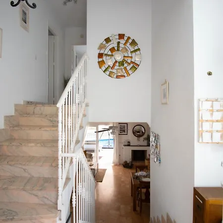 Private Beach Villa For 6 With Seaview, Pool & Big Sun Terrace *